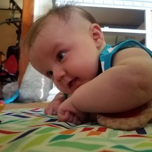 Meet your Posher, Kendra